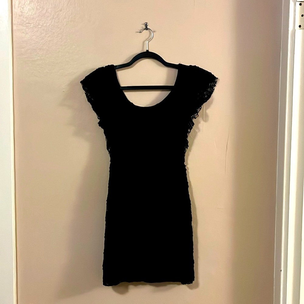 H&M Black Romantic Lace Flutter Sleeve Body-con Mini Dress 4